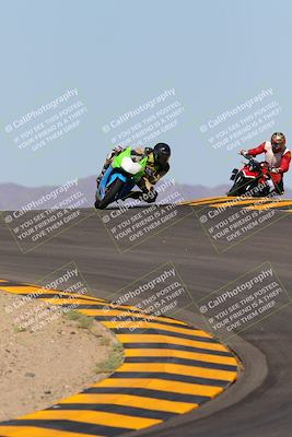 media/Oct-09-2022-SoCal Trackdays (Sun) [[95640aeeb6]]/Turns 9 and 10 (1050am)/